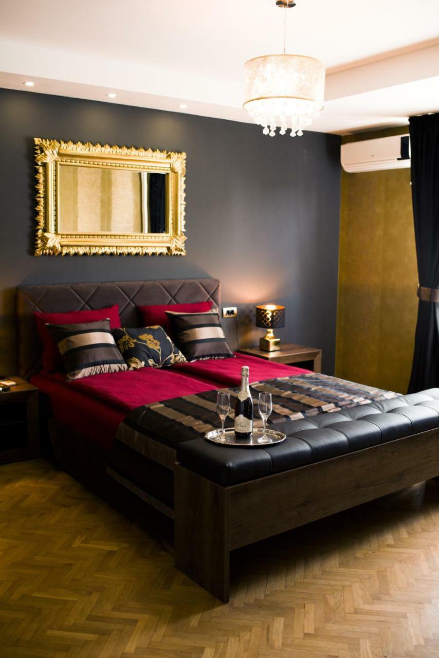 Golden Mirror Apartment Novi Sad Exterior photo